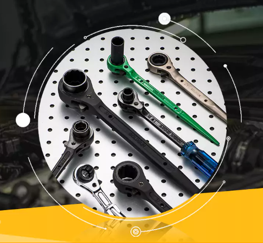 Wat zijn de voorzorgsmaatregelen bij het gebruik van een dopsleutel?